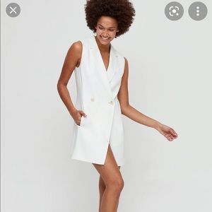 CHIC Babaton Blazer Dress